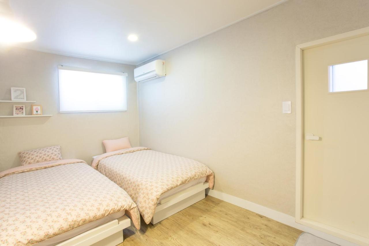 Hostel Vanilla 1 Dongdaemun Seoul Zimmer foto